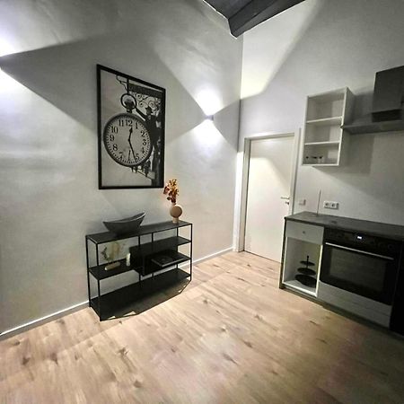Heaven Homes - Doppelzimmer Mit Eigenem Bad ดุสเซลดอร์ฟ ภายนอก รูปภาพ