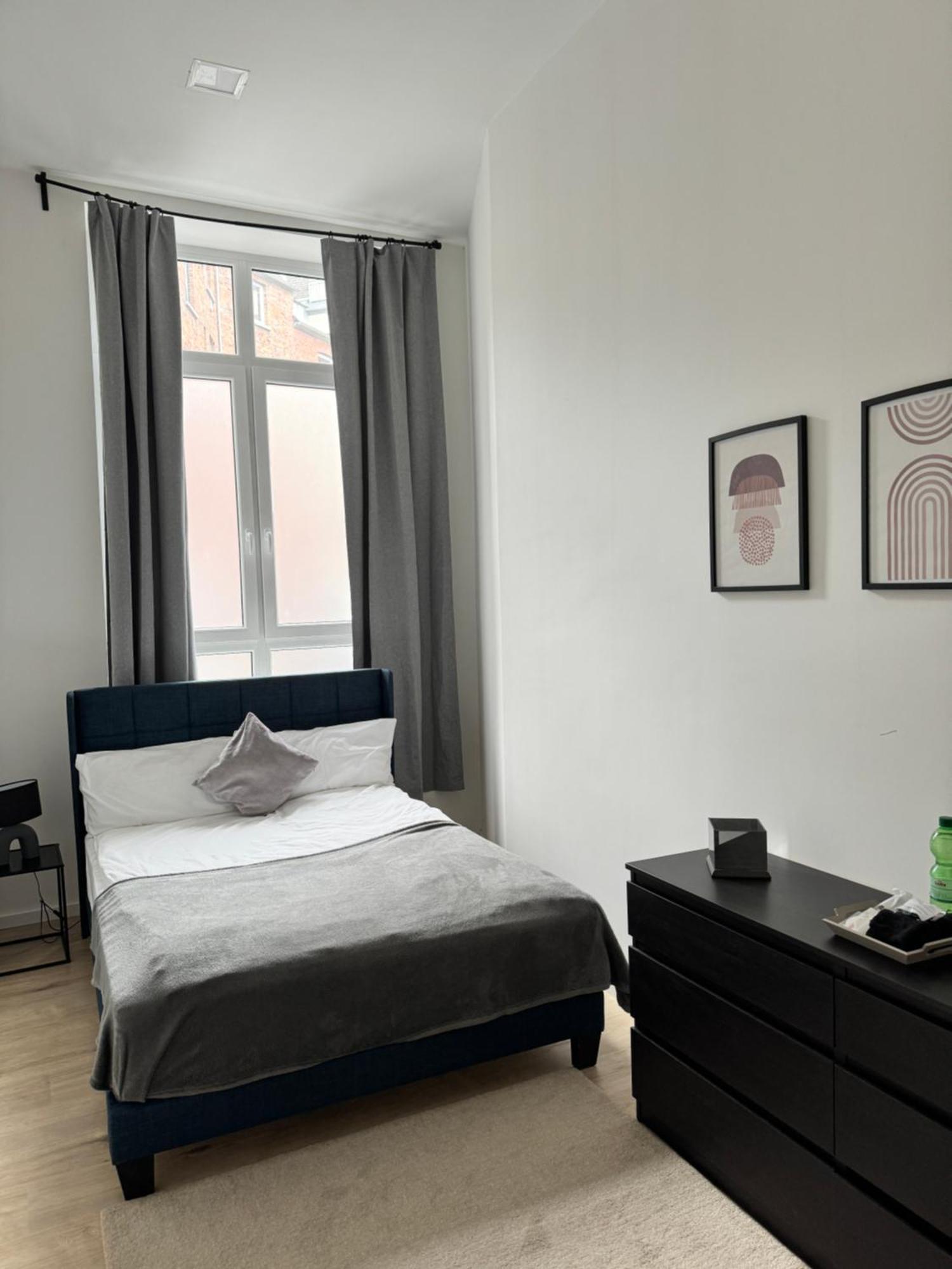 Heaven Homes - Doppelzimmer Mit Eigenem Bad ดุสเซลดอร์ฟ ภายนอก รูปภาพ