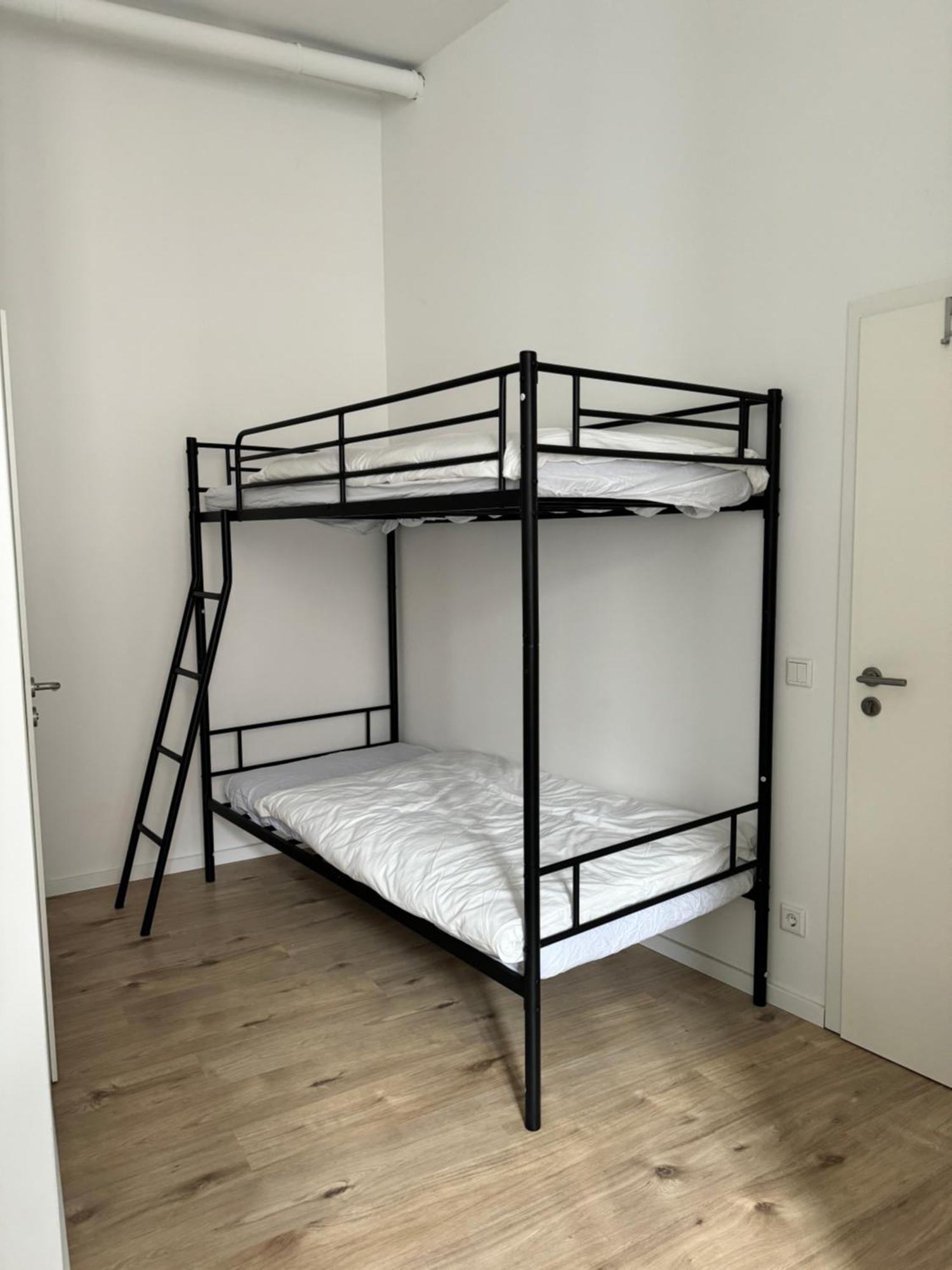 Heaven Homes - Doppelzimmer Mit Eigenem Bad ดุสเซลดอร์ฟ ภายนอก รูปภาพ